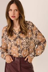 Varda Shirt