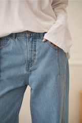 Darted Barrel Jean - Vintage Blue