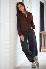 Darted Barrel Jean - Washed Black