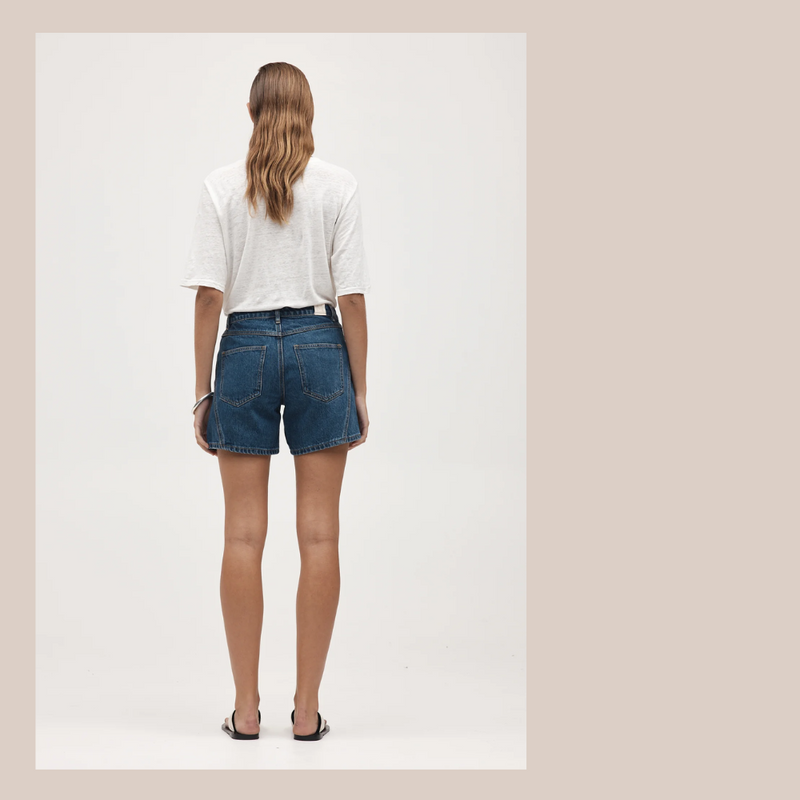 Curve Jean Short - Heritage Blue