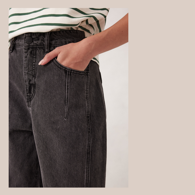 Darted Barrel Jean - Washed Black