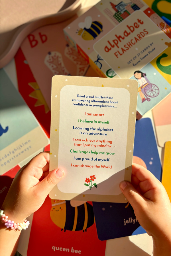 A-Z Illustrated Alphabet Flash Cards