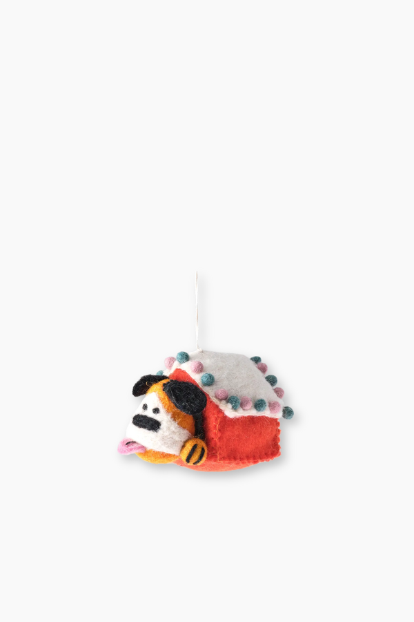 Xmas Ornament - Roger, Doghouse